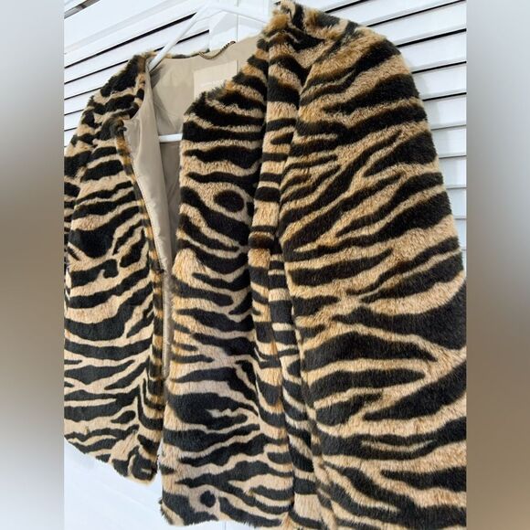 Banana Republic Women's Jacket Size XS Faux Fur Coat Collarless Animal Print - Picture 6 of 8